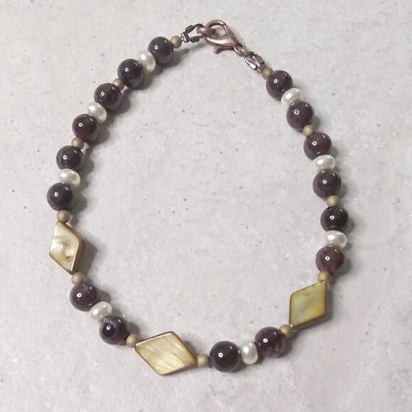 2 Bracelets! Neutral Color Scheme! Semi Precious Beads! Classy & Chic + Elegant! - Picture 9 of 13